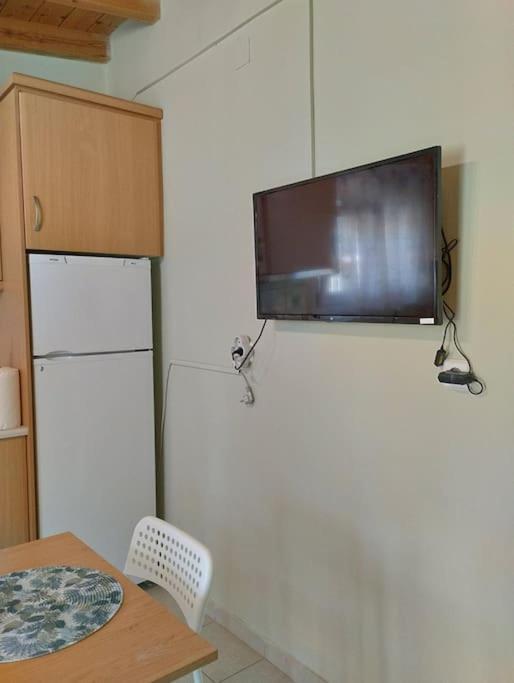 Lovely Guesthouse On The Beach Agia Anna  Exterior foto